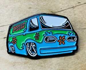 2022 MYSTERY MACHINE COLLECTOR PIN (#4)